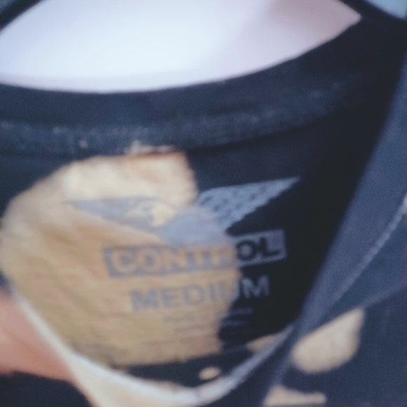 Bone Thugs -N- Harmony Distressed T-shirt - Picture 4 of 4